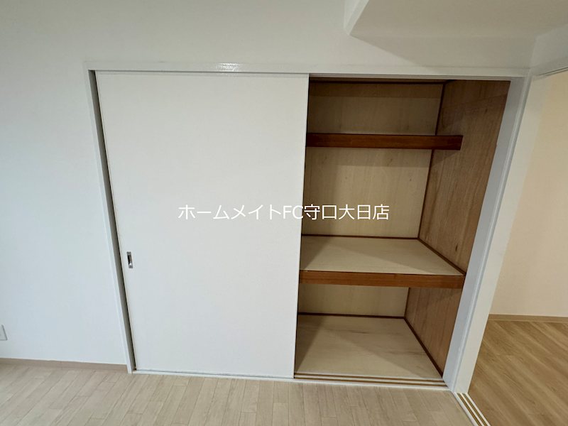 サンワビル 収納