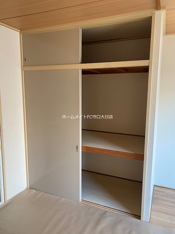 細谷ハイツ 収納