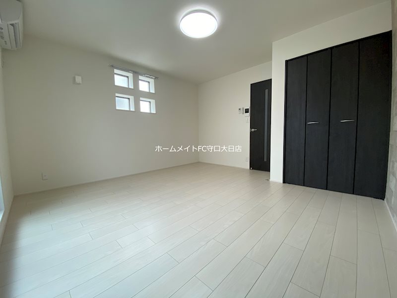 フジパレス門真本町Ⅲ番館  リビング
