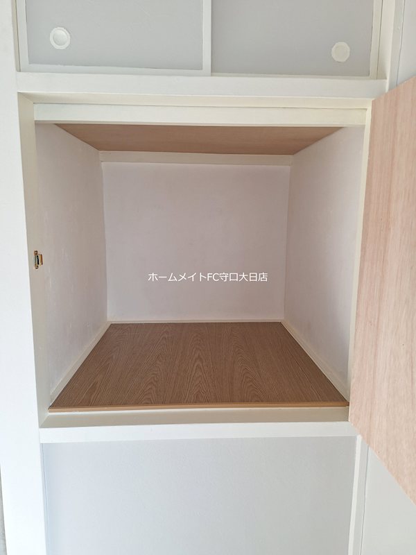 ハーモニーデザイン城垣 収納