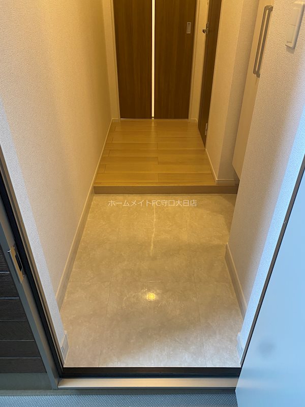 ヴィラ　シャルマン 玄関