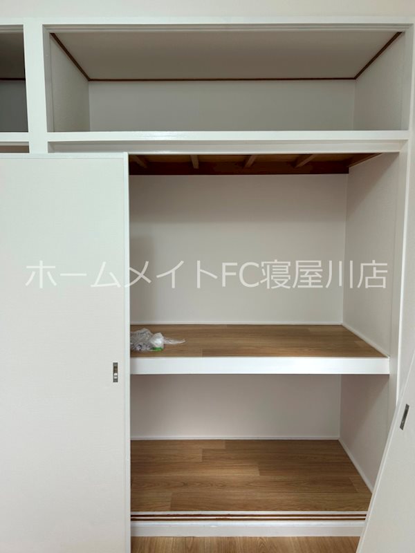 ウエストプラザ 収納