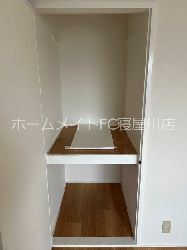 ウエストプラザ 収納