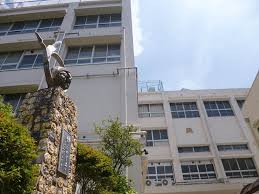 アメニティハイツ忍ヶ丘 小学校