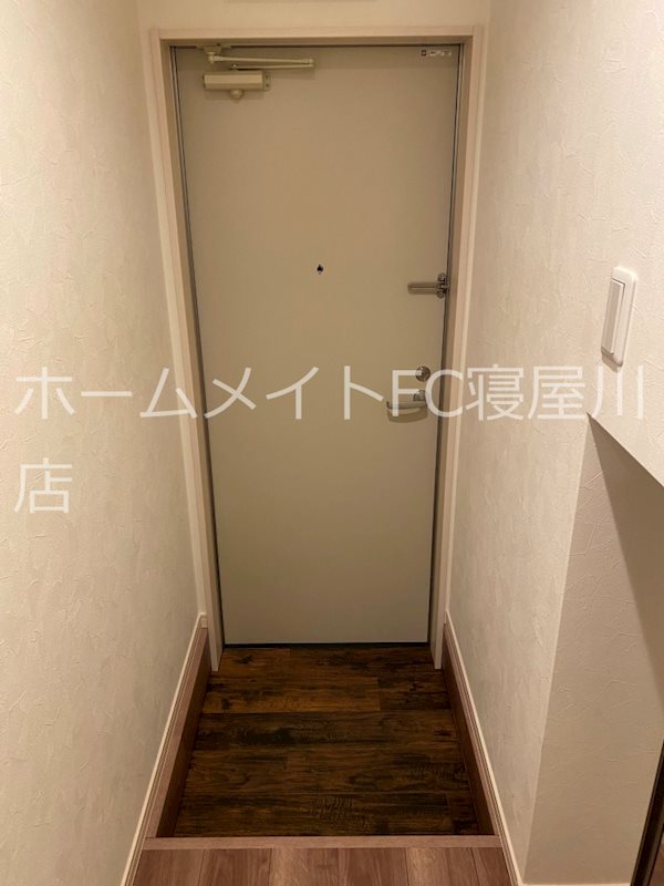 ALEGRIA寝屋川池田南 玄関