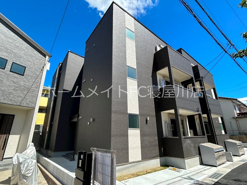 ジーメゾン寝屋川市秦町ルシェール   外観