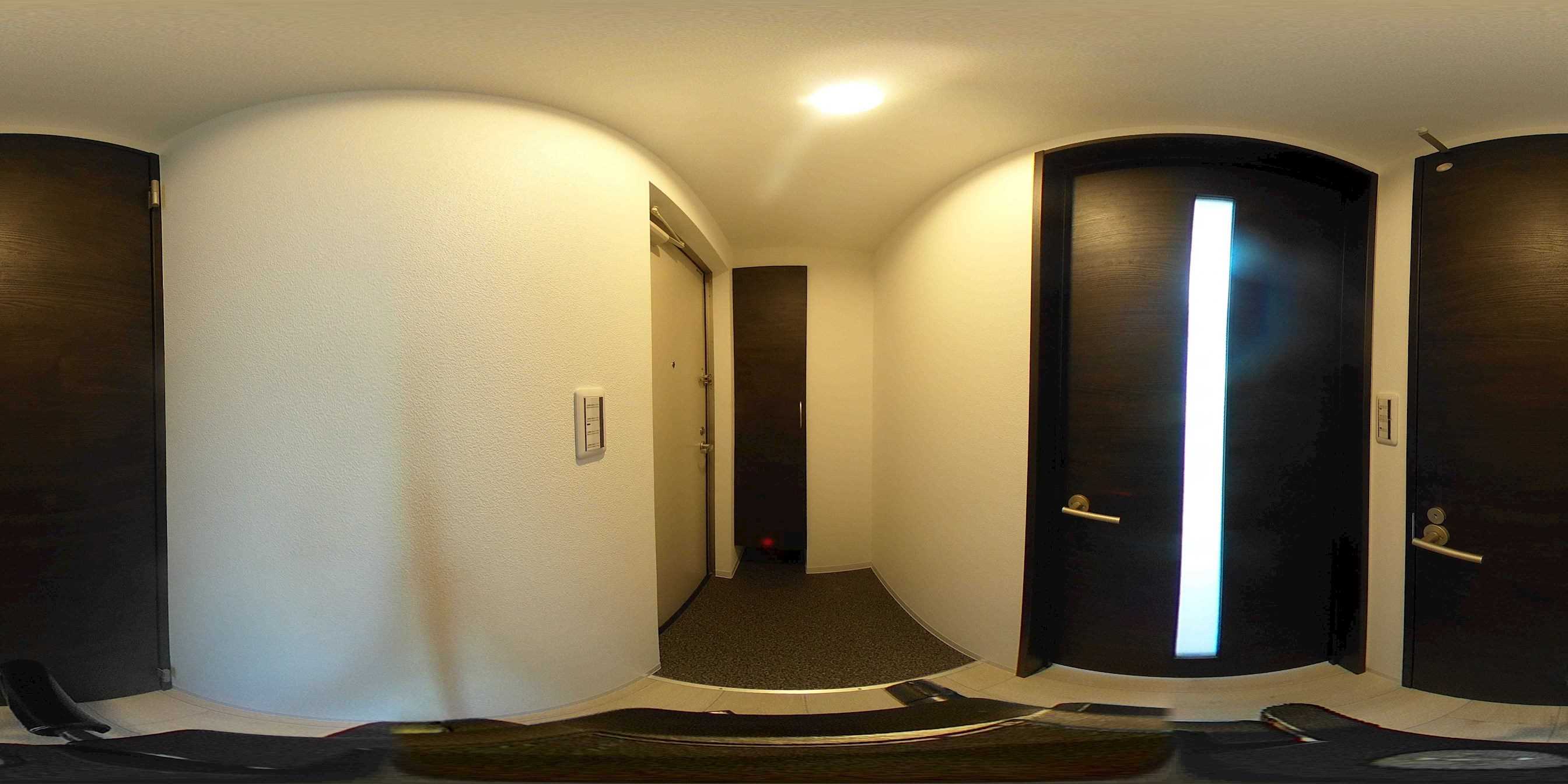 ジーメゾン寝屋川市秦町ルシェール   玄関