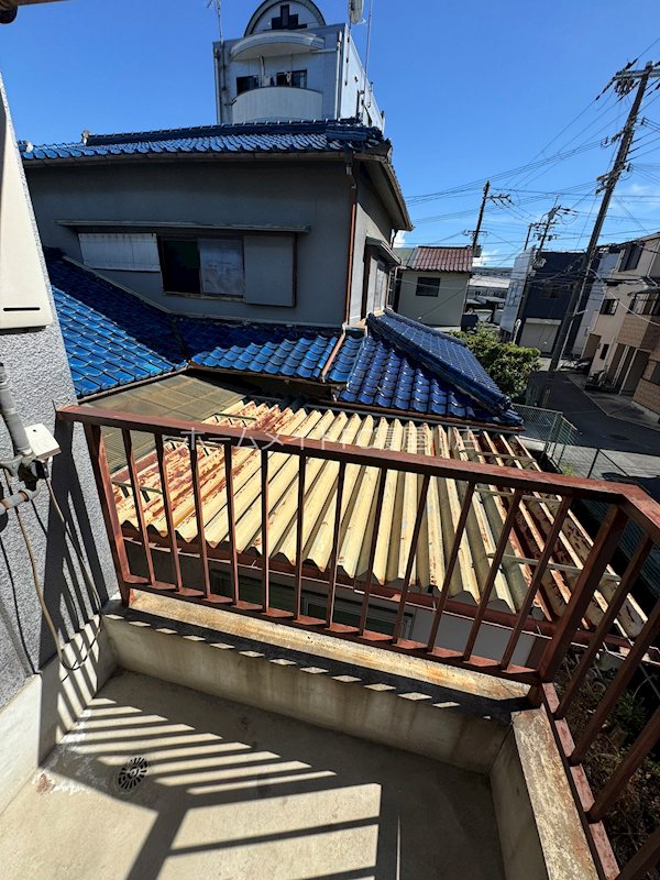 巣本ハイツ ベランダ