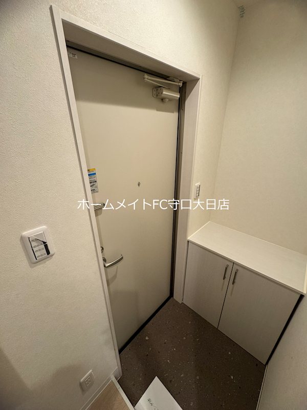 INOVE門真野里North 玄関