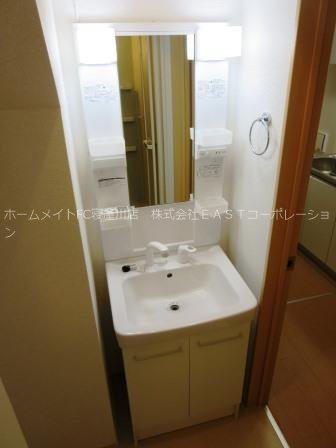 カーサ忍ケ丘 洗面所