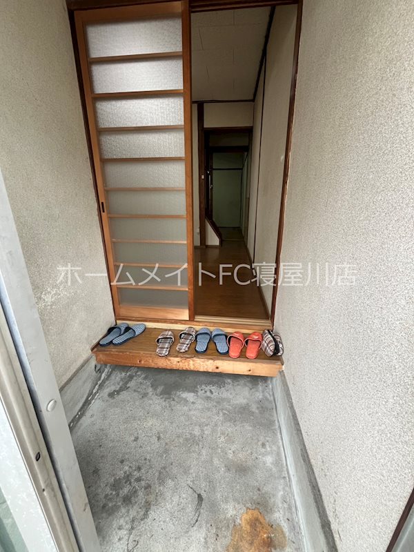 黒原旭町借家 玄関