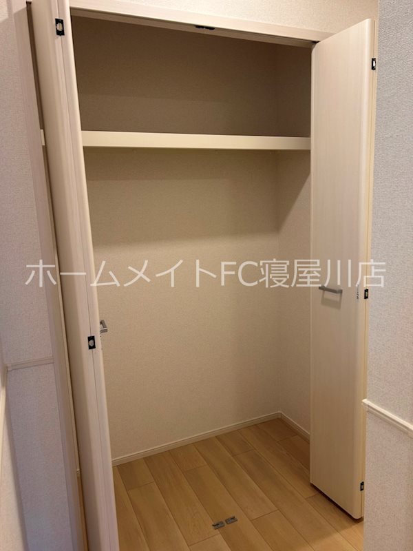 ブライト中野 収納