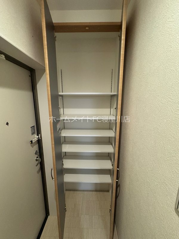 セレニティ下木田Ｂ棟 収納