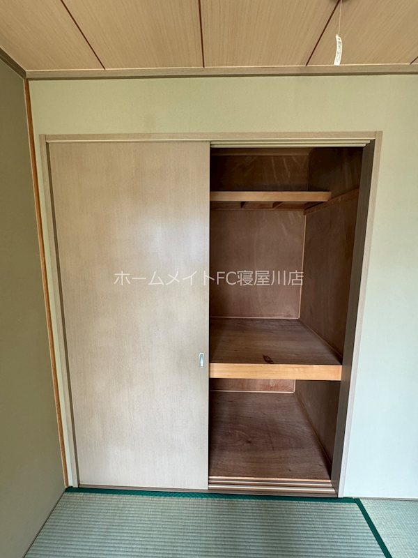 クイーンズヒル　B棟 収納