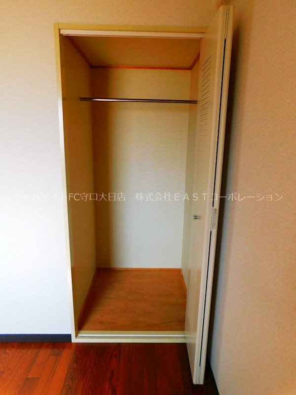 エスペランサ門真南 収納