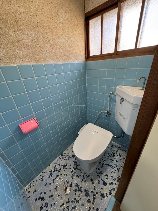 梶町４丁目４戸１連棟平屋 トイレ