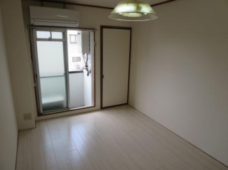 エムロード萱島 その他