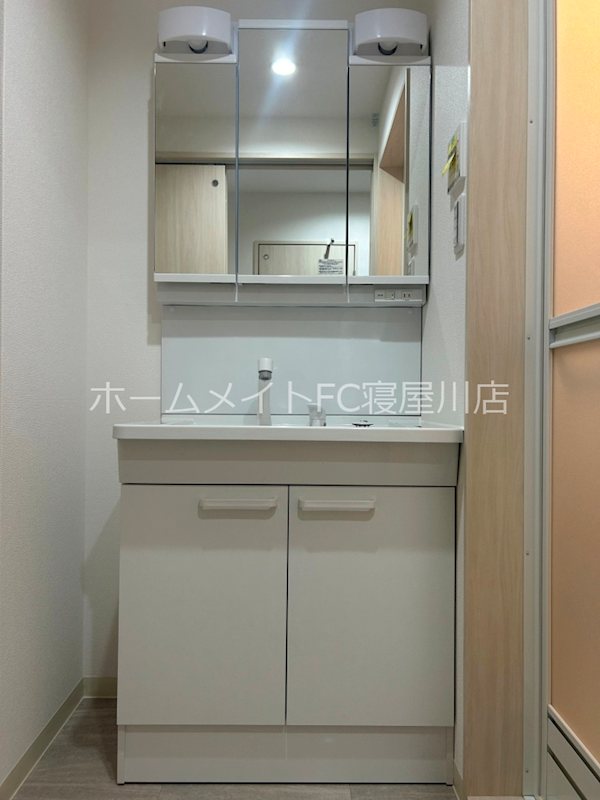 フォレストクリエオーレ城垣町弐番館 洗面所
