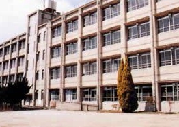 フォレストクリエオーレ城垣町弐番館 中学校