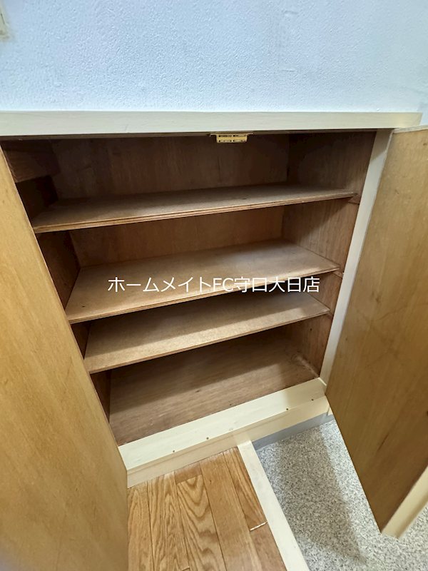 カーサ安福  収納