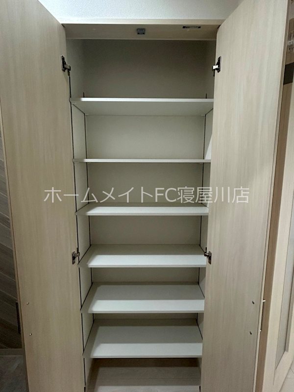 フォレストクリエオーレ城垣町弐番館 収納