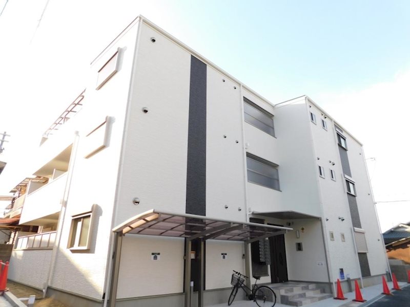 クリエオーレ萱島東 外観