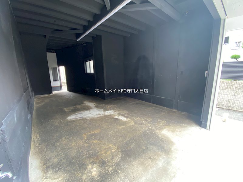大日ガレージハウス 駐車場