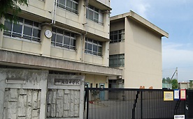 大日ガレージハウス 中学校