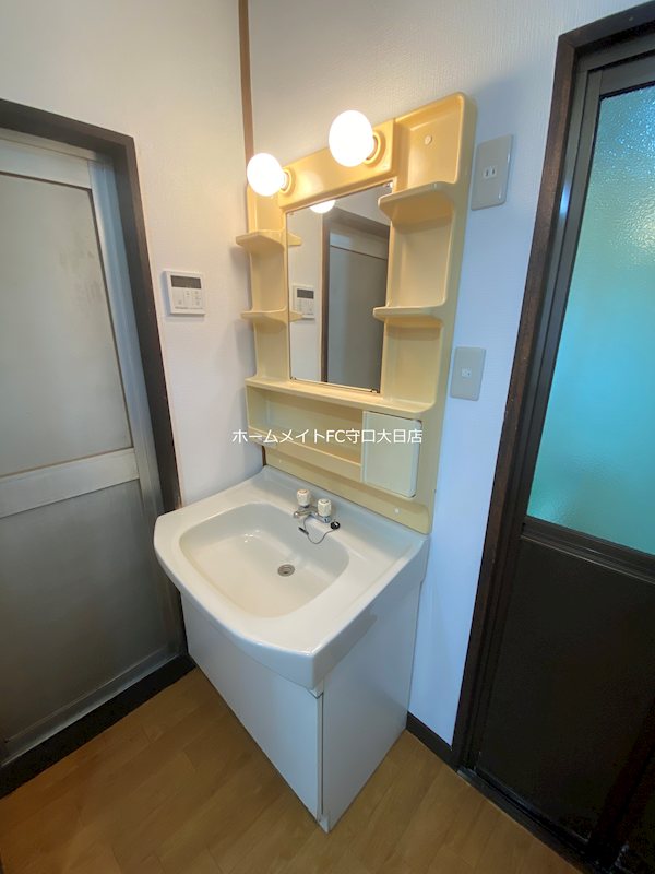 幸福町借家 洗面所
