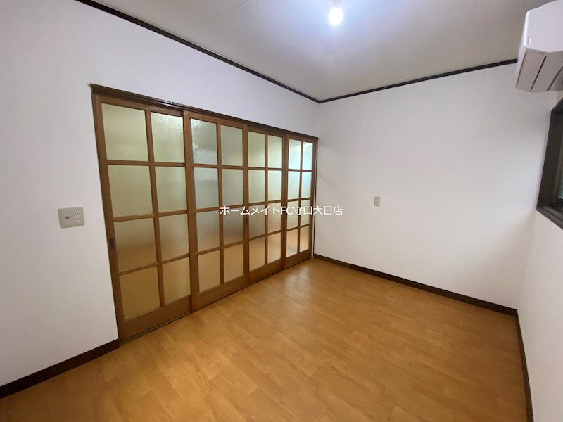 幸福町借家 ベッドルーム