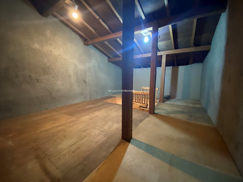 八雲西町貸家 収納
