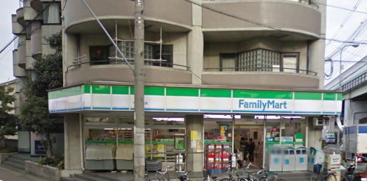 八雲西町貸家 コンビニ
