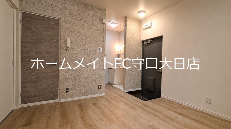 ヤマキタコーポ 玄関