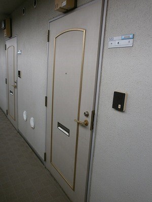 プリムローズⅢ　7：00～23：00演奏可　グランドピアノ・声楽・弦楽器・木管楽器の演奏可 玄関