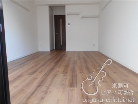 サクラグラース 8:00～23:00演奏可　グランドピアノ・弦楽器・木管楽器演奏可能。洗足学園・昭和音大 その他
