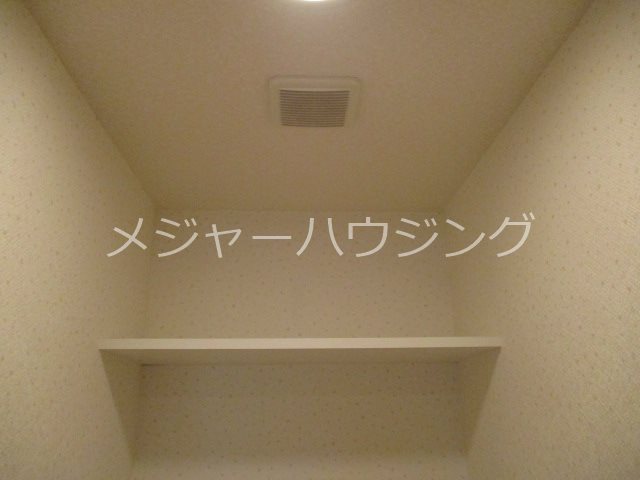 スターダスト新百合 ９：００～２２：００演奏可　昭和音楽大学 その他