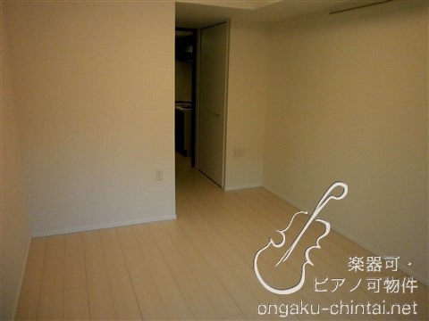 メインステージ小竹向原 9:00～23:00　グランドピアノ・声楽・弦楽器・木管楽器（サックス除く）の演奏可 リビング