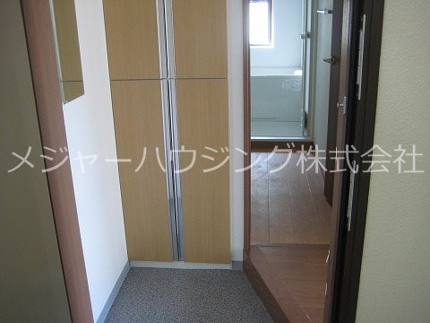 エムズビル 10:00～22:00演奏可　田園都市線　溝の口駅　洗足学園 玄関