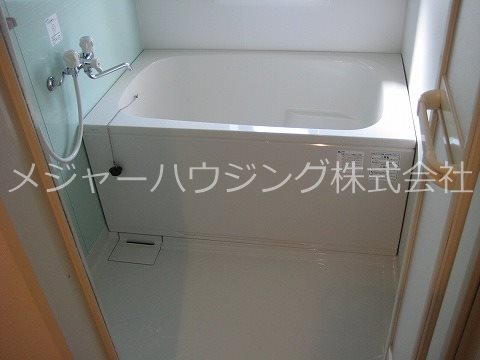 エムズビル 10:00～22:00演奏可　田園都市線　溝の口駅　洗足学園 風呂画像