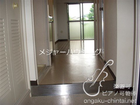 パステル氷川台　08:00～22:00演奏可 氷川台駅 玄関