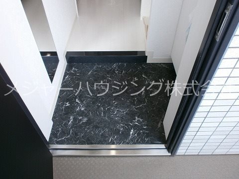 グラン・ジュテ 8:00～23：00演奏可 桐朋学園大学 玄関