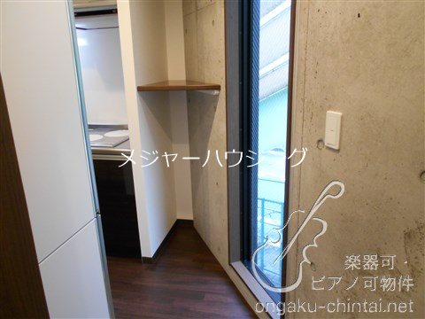 マリエッタ池袋　２４時間演奏可 玄関