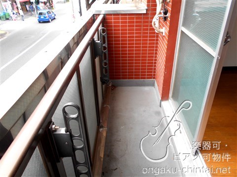 阿出川ビルⅠ 9:00～20:30演奏可 ベランダ