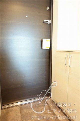 サウンドフリー中板橋　24時間楽器演奏可　中板橋駅 玄関
