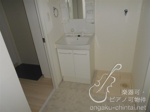 ルプログレ大塚　8：00～23：00演奏可　グランドピアノ・声楽（女性）・弦楽器、木管楽器、DTM、電子楽器 その他