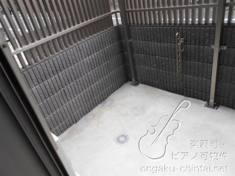 ルプログレ大塚　8：00～23：00演奏可　グランドピアノ・声楽（女性）・弦楽器、木管楽器、DTM、電子楽器 ベランダ