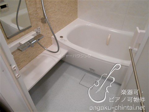 オーパスウーノ三軒茶屋　8:00～23:00演奏可 風呂画像