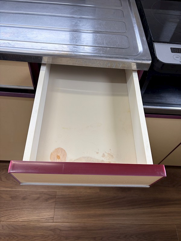 中原ビル 収納