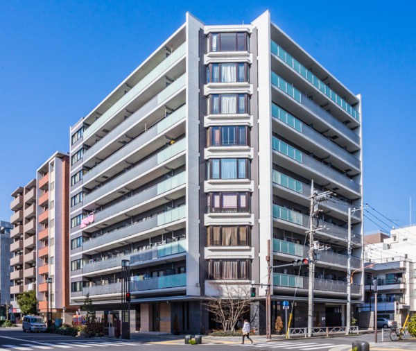 パセオ・ラルゴ　8:00～21:00演奏可 外観