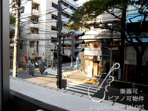 メインステージ滝野川桜通り 24時間演奏可　 グランドピアノ・一部（弦楽器・木管楽器） その他